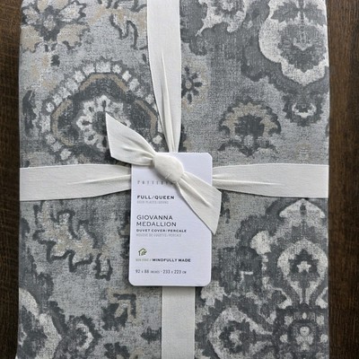 Pottery Barn Full Queen Giovanna Medallion Gray Duvet Cover-image