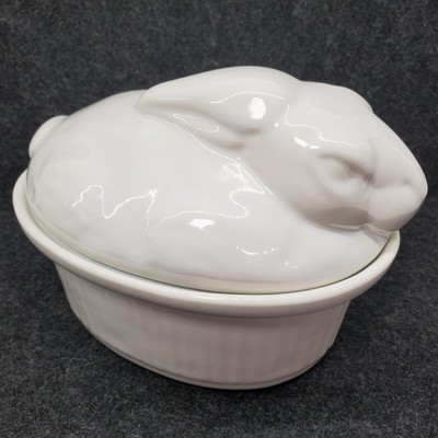 White Rabbit Casserole Covered Dish Small Calif Made in USA French Trompe L'oeil-image