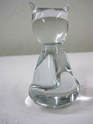 Art Glass Cat Kitty Animal Shaped Paperweight Clear Almost NO Bubbles 3.5