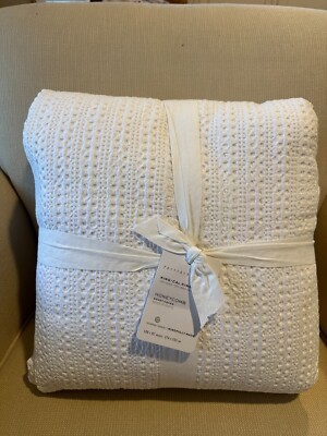Pottery Barn Honeycomb Cotton Duvet Cover King / Cal. King White NEW w/tags $279-image