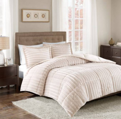Madison Park Duke Luxe Faux Fur Reversible Champagne Comforter Set King-image