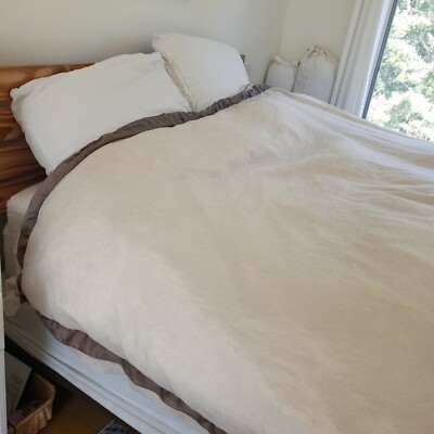 Pottery Barn Duvet Cover Queen Brownstone Linen Blend Silk Trim Feather Duvet-image