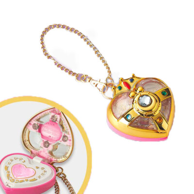 Universal Studios Japan Sailor Moon Universal Heart Compact-image