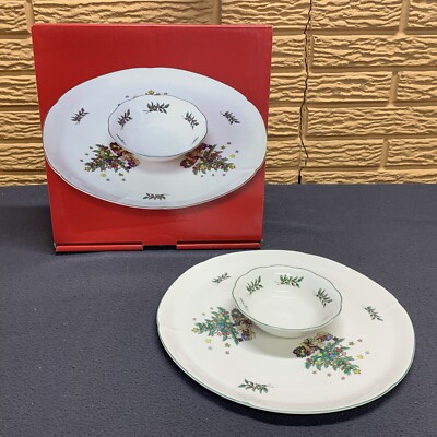 NIKKO Christmas Giftware Christmastime Chip & Dip Plate in Box Japan Tree-image