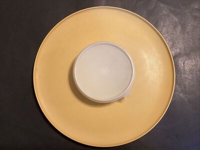 Vintage Tupperware Veggie/Chip Tray and Dip Bowl with Lid 492 & 491 Mid Century-image