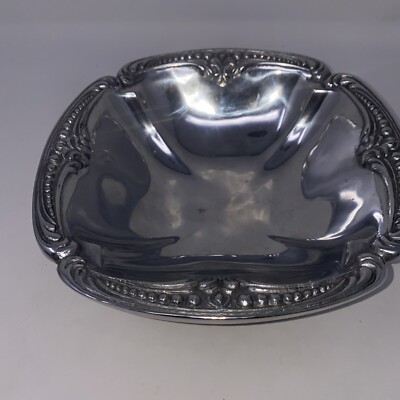 PEWTER. Vintage Juan Vela Studio Serving Bowl, by Wilton Armetale 410. 12x12x3-image