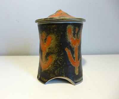 Padoga Shaped Lidded Ceramic Box Vintage Studio Pottery Signed TG Hand Thrown-image
