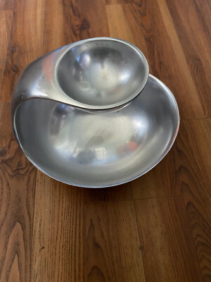 Nambe MT0253 chip and dip server-image