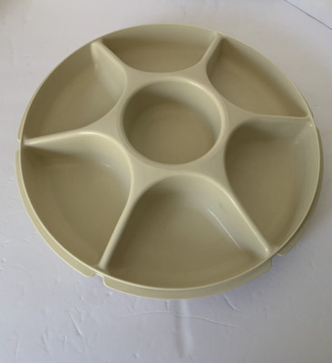 Vintage Tupperware Divided Vegetable Chip/Dip Tray Almond - No Lid-image
