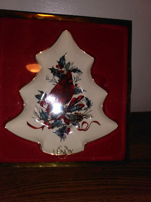 Lenox Winter Greetings Tree Shaped Candy or Nut Dish Red Cardinal/Pine Branches-image