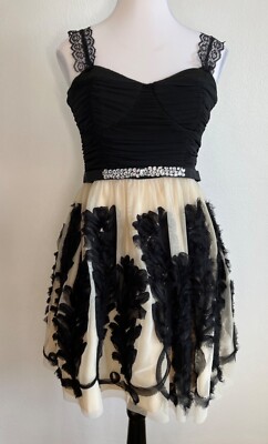 City Studio Vintage Tulle Skirt Lace Straps Crystal Beaded Belt Prom Size 11-image