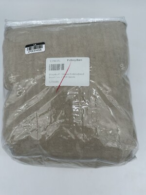 Pottery Barn Deepika P. dukone Embroidered Duvet Cover Full/Queen $259-image