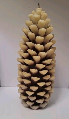 Pinecone Candle 10