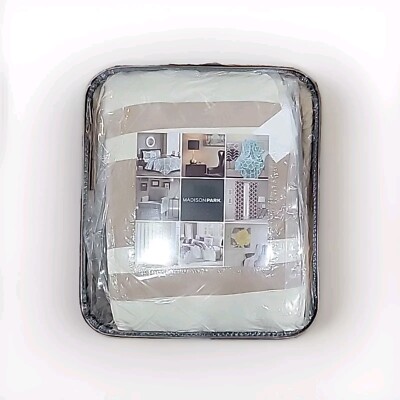 Madison Park Attingham Reversible Quilt Set - All Season Breathable Coverlet,...-image