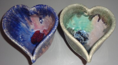 Studio Art Pottery Heart Dishes Set Of Two Trinket Signed OOAK-image