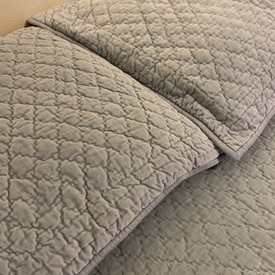 Pottery Barn Velvet Silk Bedspread Full/Queen Light Blue Pick Stitch 2 Shams-image