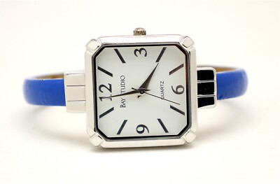 Bay Studio Square Dial Quartz Women's Watch NEED Battery-image