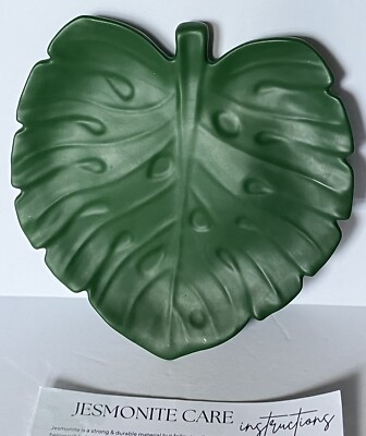 Jesmonite Green Leaf Shaped Trinket Dish Terra Home Company Handmade 6x6-image