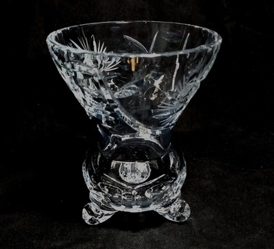 Thistle Shaped Clear Cut Crystal Starburst Pinwheel with 3 Scrolled feet -image