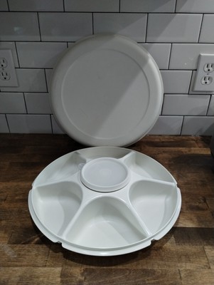 Vintage Tupperware Divided Veggie Serving Tray #1665, Dip Bowl & Lids Almond-image