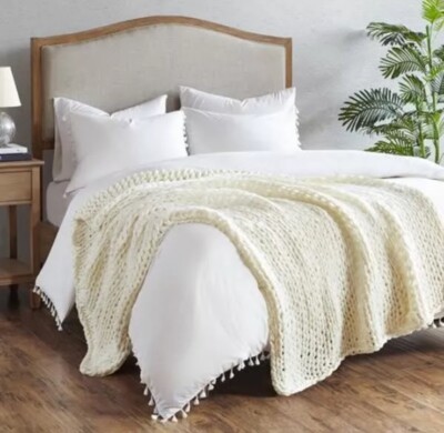 Madison Park - Chunky Double Knit Ivory 50 in. x 60 in. Handmade Throw Blanket-image