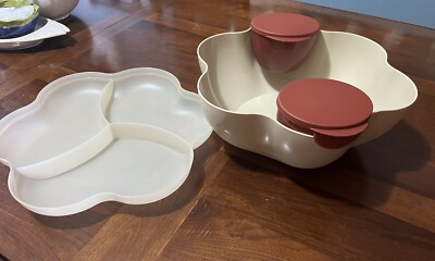 Tupperware Open House™ Collection Chip ‘N Dip, Flower, Complete Set, Latte Color-image