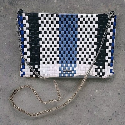 Skinny Dip Purse London Shoulder Bag Rare Woven Vinyl Detachable Chain Big 12x8