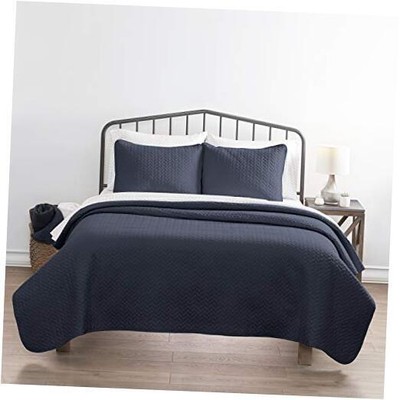  2 Piece Navy Quilt Twin Size Bed Set - A Lightweight Bedspread & Machine -image