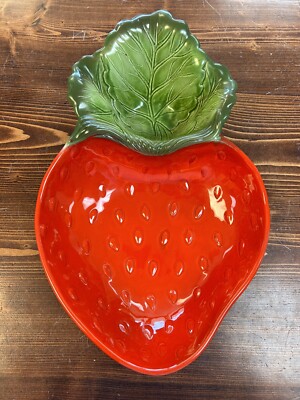 Meltox Poppytrail California Lg Ceramic Strawberry Chip And Dip Bowl Vintage-image