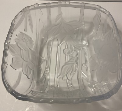 Vintage 1989 Crystal Clear Studios Bowl Narcissus Pattern Frosted Flowers-image