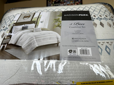 Park 5 Piece Printed Seersucker Comforter Set with Throw Pillows Queen King Size-image