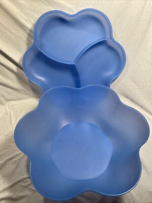 Tupperware Chip N Dip Large Blue Open House Serving Bowl with lid-image