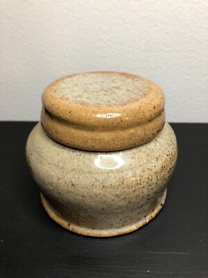 VTG Studio Art Pottery Ginger Jar with Lid light brown 4