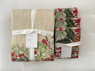 Pottery Barn HOLLY BERRY WREATH King California King & 3 Euro Shams NWT-image