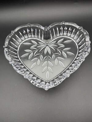 Studio Nova Heart Shaped Clear Glass Decorative Dish Leaf Design Etching-image