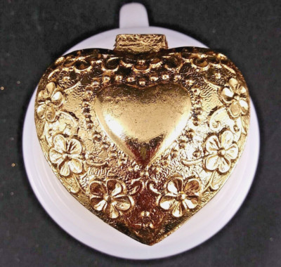 Heart-Shaped Metal Trinket Jewelry Box by The Gargoylery Studio Gilding      OBO-image