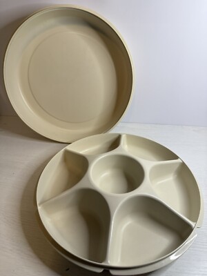 Vintage Tupperware Divided Veggie/ Fruit Dip Serving Tray With Lid-image