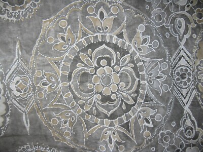 2 Pottery Barn Euro Shams Jacquelyn Medallion Organic Sateen  26”x 26” gray-image