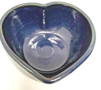 STEVEN AYERS POTTERY STUDIO COBALT  BLUE GLAZED STONEWARE HEART SHAPED BOWL 1992-image