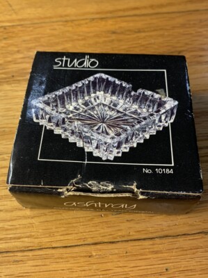 Vintage New In Box Studio Ashtray 1982 24% Lead Crystal The European Collection-image
