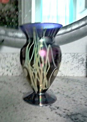 Vintage Glasshouse Studios Iridescent Blown Art Glass - Heart & Vine Blue Cobalt-image