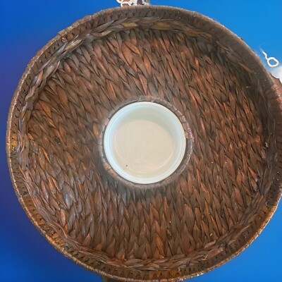 Large Rattan Chip and Dip Basket-Round- Hand Woven Server Tray-Vintage Retro-image