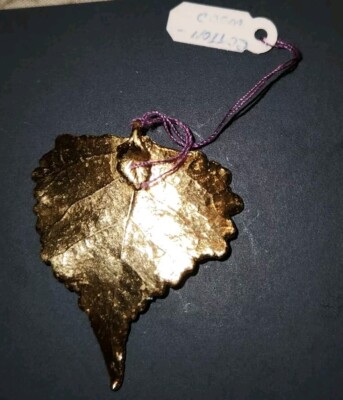 PENDENT 24K Yellow Gold Dip Plated Real COTTON WOOD LEAF Jewelry VTG-image