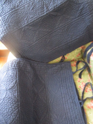 2 Pottery Barn Quilted 26x26 Euro Pillow Shams Navy Blue-image