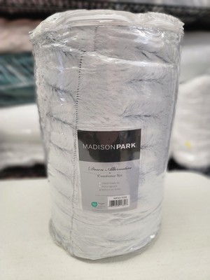 Madison Park Gia Faux-Fur 3-Pc. Comforter Mini Set, King/Cal King Size  Gray-image