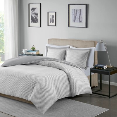 Madison Park Essentials Reversible Stripe Duvet Cover Mini Set in Grey - Queen-image
