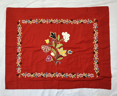 1 Pottery Barn Red Embroidered Jacobean Floral Pillow Sham Linen Blend Standard-image