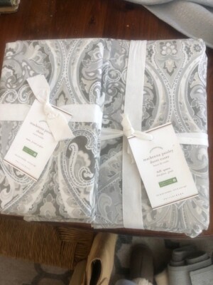 Pottery Barn Queen Duvet and Euro shams MacKenna paisley Brand New-image