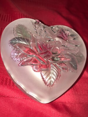 STUDIO NOVA Heart Shaped TRINKET BOX Dish Bowl 3D Emboss Glass Frosted PINK ROSE-image