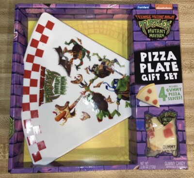 TMNT Teenage Mutant Ninja Turtles Mutant Mayhem Pizza Shaped Plate + 8 Gummies-image
